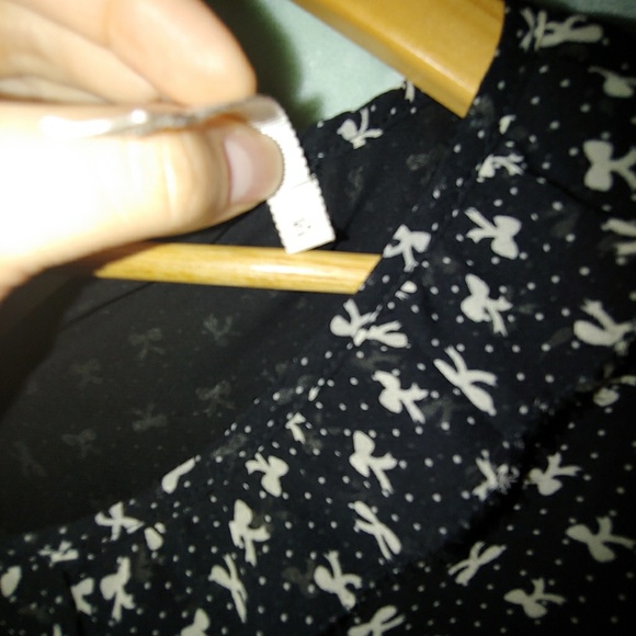 NWOT Willow & Clay Bow Patterned Dress - Picture 4 of 5